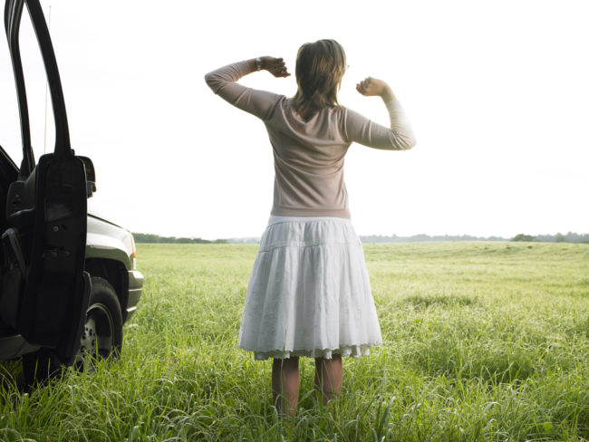 avoid back and neck pain in the car