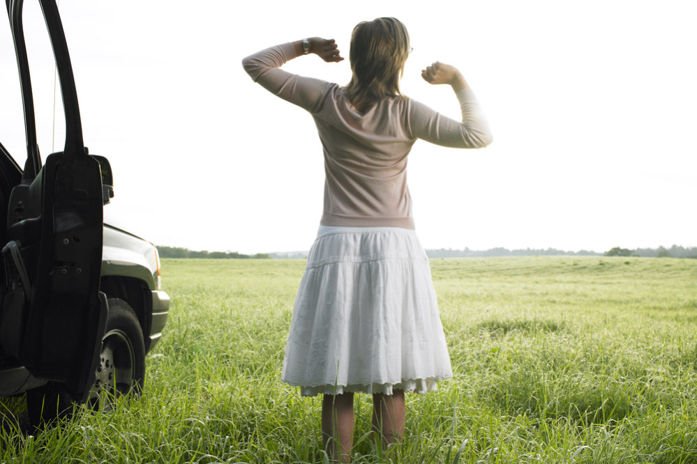 avoid back and neck pain in the car