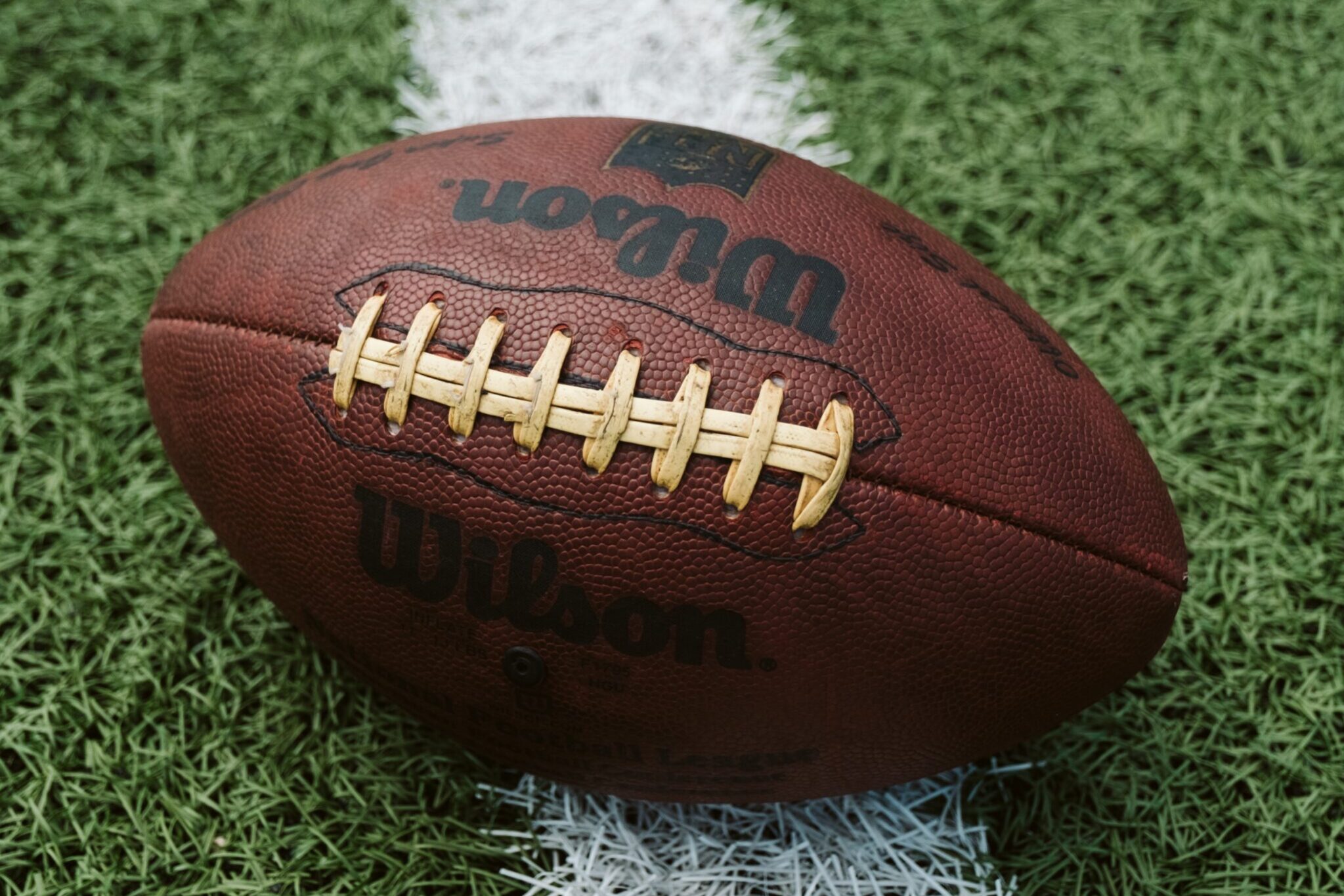 Superbowl_Helathy_Appetizer_Oven_Baked_Pickles_Unsplash