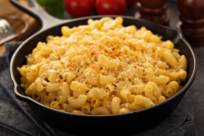Mac and cheese in a cast iron pan