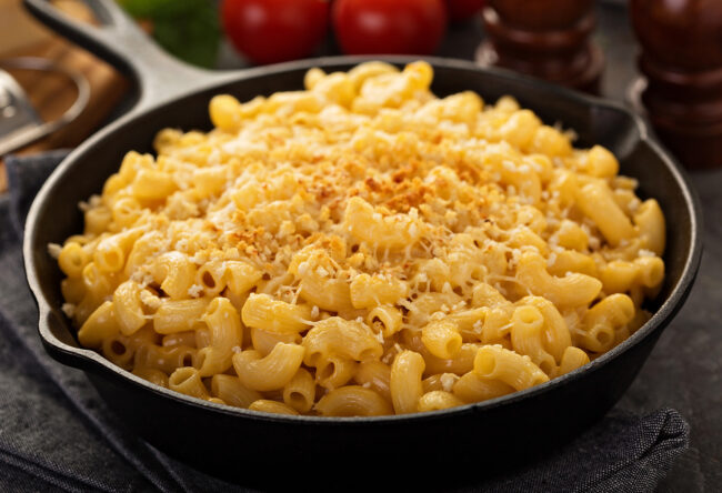 Mac and cheese in a cast iron pan
